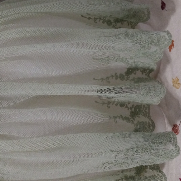 Forever 21 top - Picture 6 of 9